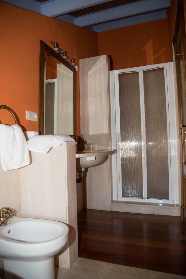 Affittacamere Casa Don Din Cruces Esterno foto